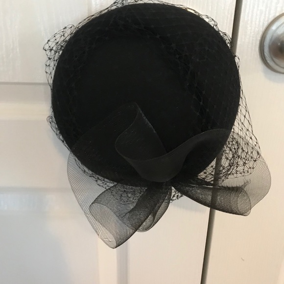 Vintage Hat - Picture 2 of 3